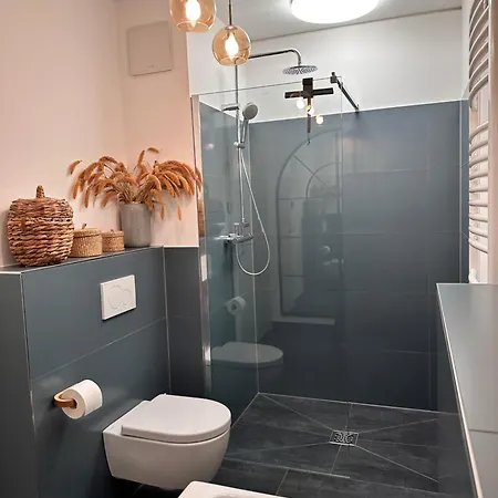 Stadtwohnung Mit Garten * Kassel