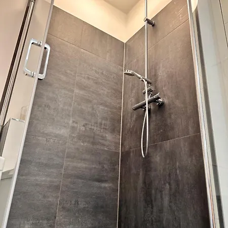 Stadtwohnung Mit Garten * Kassel