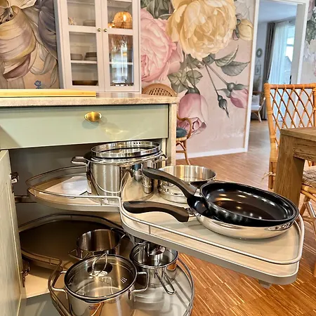 Stadtwohnung Mit Garten Apartment