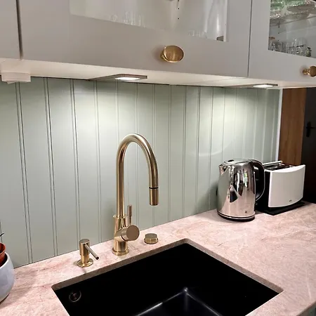 Stadtwohnung Mit Garten Apartment