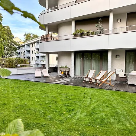 Stadtwohnung Mit Garten *