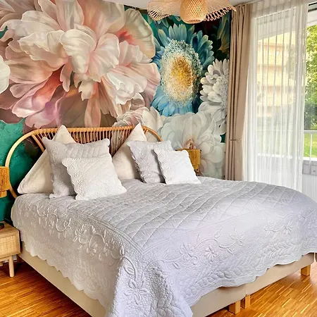 Stadtwohnung Mit Garten * Kassel