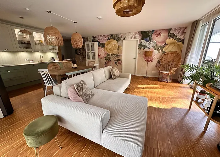 Apartman Stadtwohnung Mit Garten