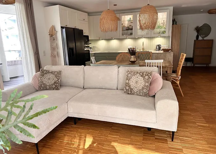 Stadtwohnung Mit Garten Appartement *