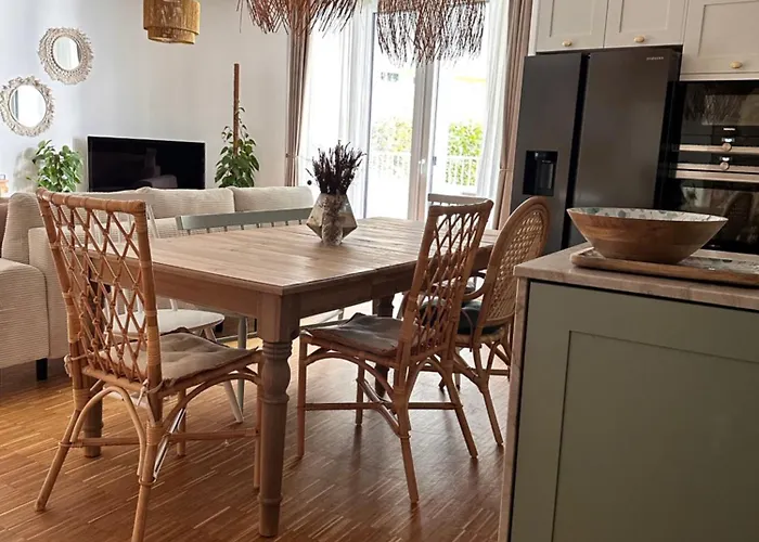 Stadtwohnung Mit Garten