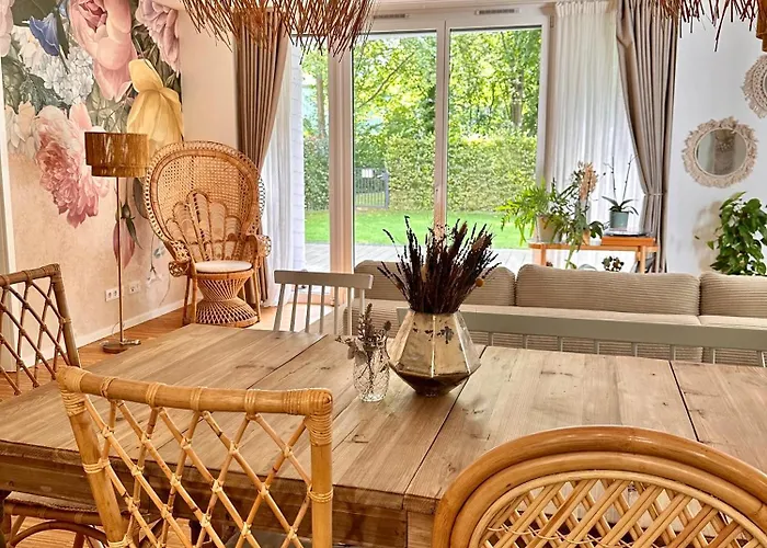 Stadtwohnung Mit Garten Appartement Cassel