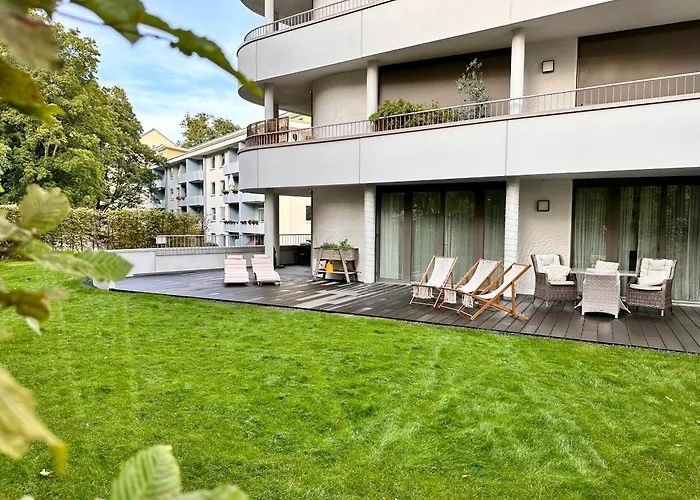 Stadtwohnung Mit Garten *