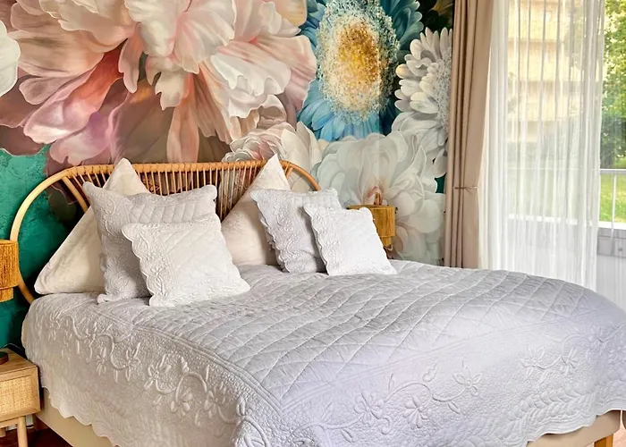 Stadtwohnung Mit Garten * Cassel